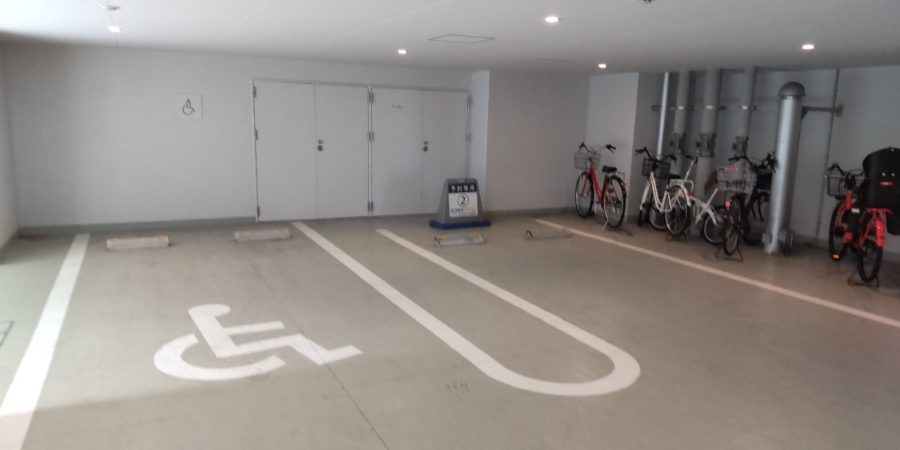 スーパーホテル　赤羽南口　 駐輪場　自転車　チャリンコ　駐車場